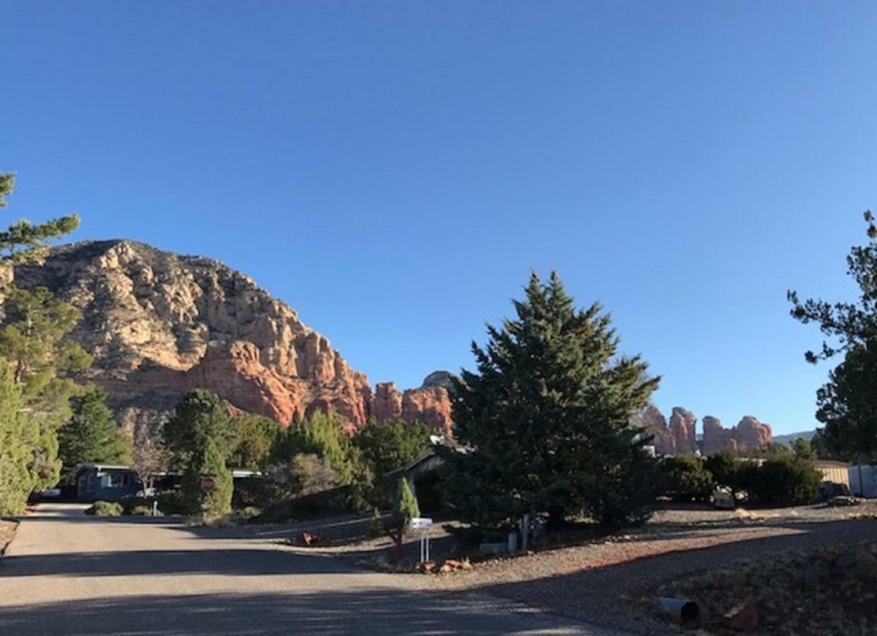 Spacious House With Hot Tub Spa, To Enjoy Red Rock View, Near Amitabha Stupa, And Trails Sedona Bagian luar foto